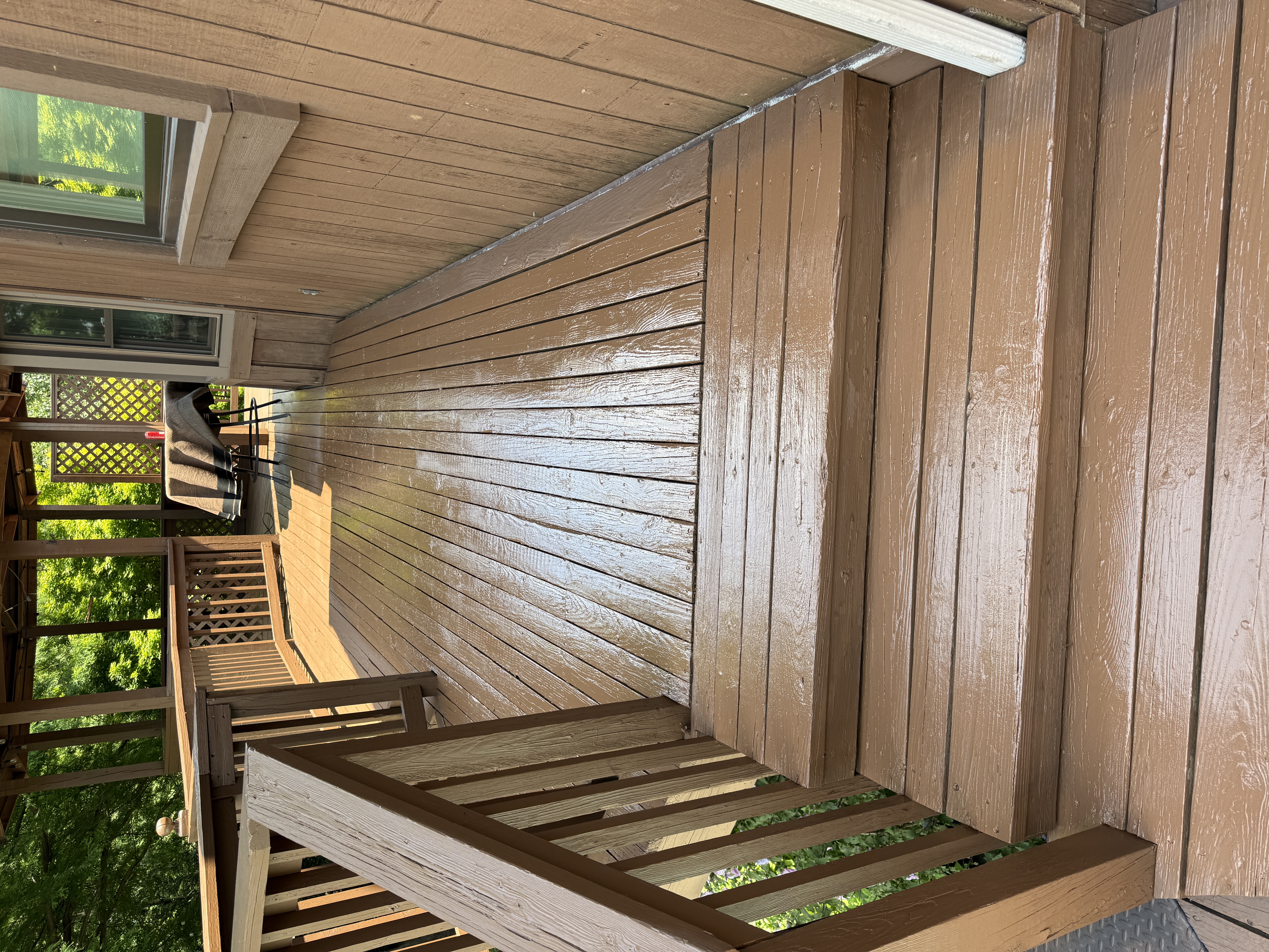 Second story deck railing
